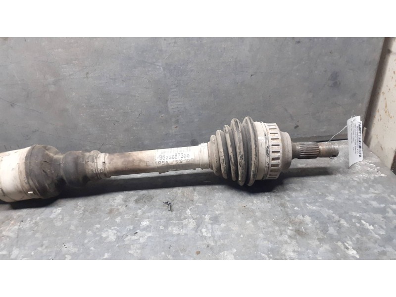 Recambio de transmision delantera derecha para citroen xsara picasso referencia OEM IAM 9623687380  