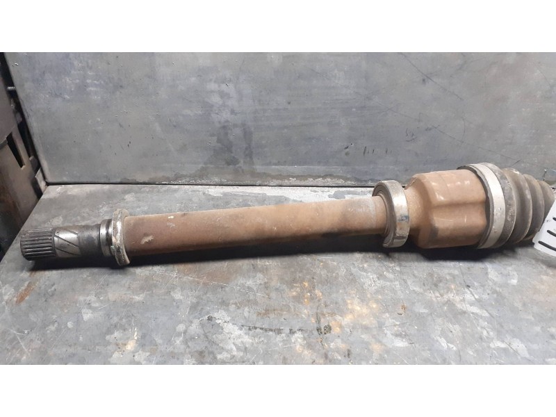 Recambio de transmision delantera derecha para renault megane iii berlina 5 p referencia OEM IAM 254111410ARG 8200725500 