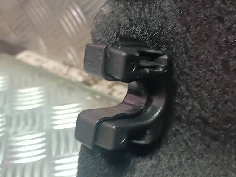 Recambio de bandeja trasera para nissan pulsar (c13) referencia OEM IAM 799103ZL0A  