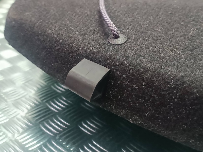 Recambio de bandeja trasera para nissan pulsar (c13) referencia OEM IAM 799103ZL0A  