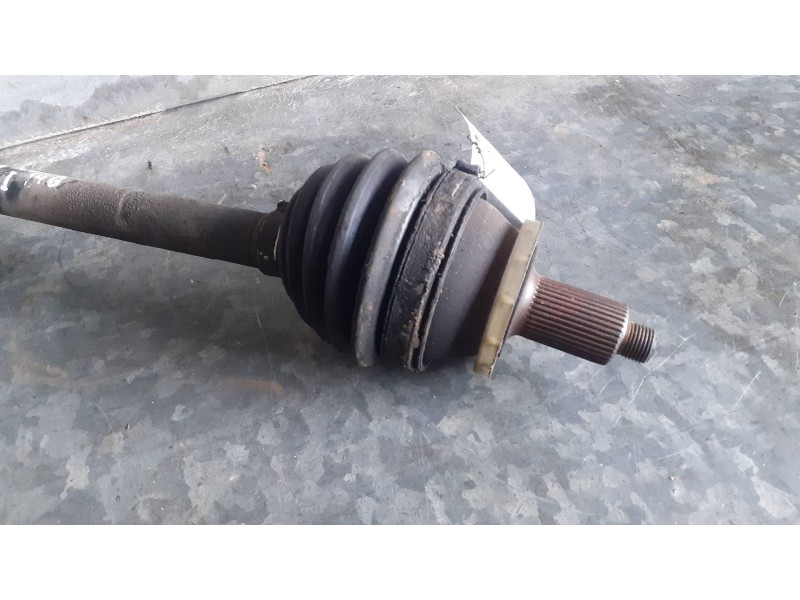 Recambio de transmision delantera izquierda para volkswagen polo (9n3) referencia OEM IAM L10407283A  