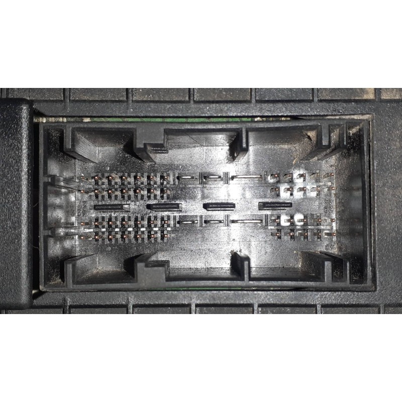 Recambio de mando luces para mg rover serie 75 (rj) 2.0 cdti classic referencia OEM IAM YWC106940 086956052 