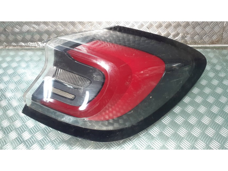 Recambio de piloto trasero derecho para ford puma referencia OEM IAM L1TB13404AD  