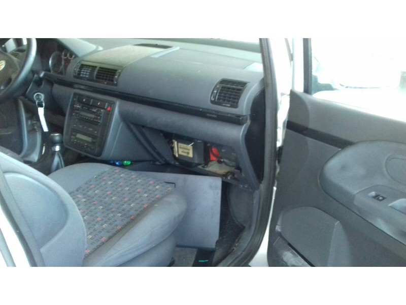 volkswagen sharan (7m6/7m9) del año 2002
