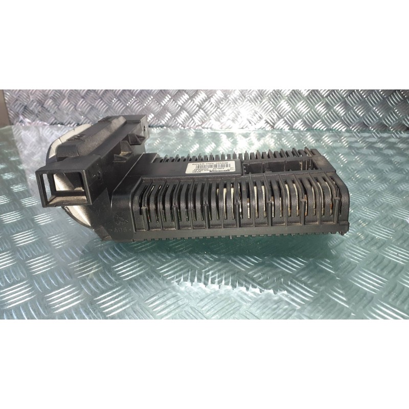 Recambio de mando luces para mg rover serie 75 (rj) 2.0 cdti classic referencia OEM IAM YWC106940 086956052 