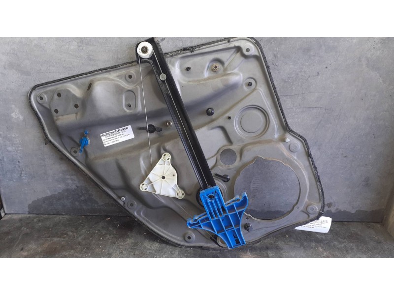 Recambio de elevalunas trasero derecho para volkswagen bora berlina (1j2) referencia OEM IAM 1J5839730K  ELECTRICO