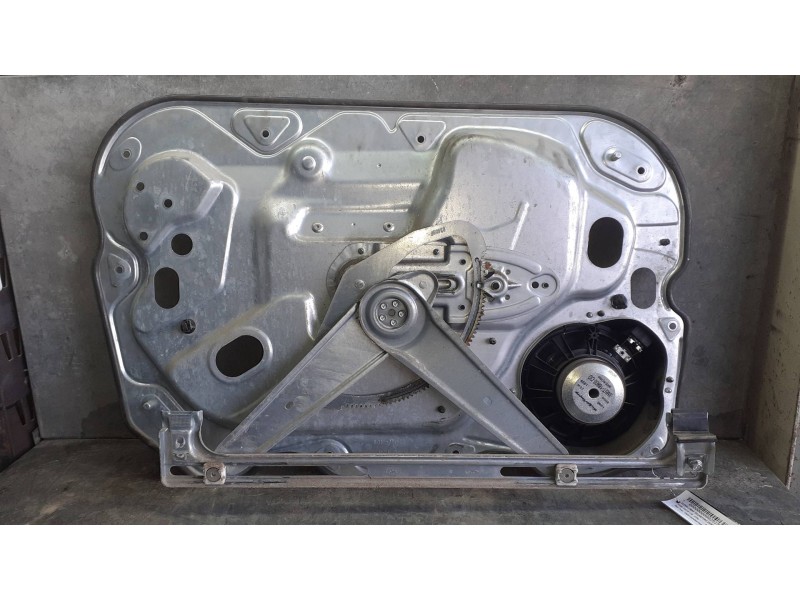 Recambio de elevalunas delantero derecho para ford focus lim. (cb4) referencia OEM IAM 4M51A045H16A 984705209 ELECTRICO