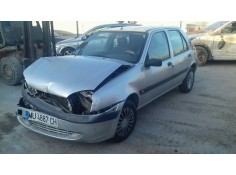 ford fiesta berlina (dx) del año 2000 2
