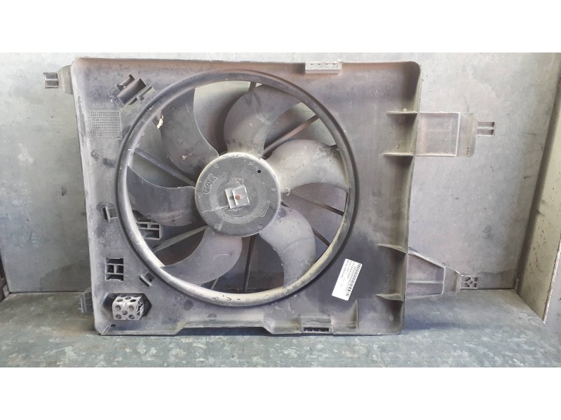 Recambio de electroventilador para renault scenic ii referencia OEM IAM 8200151465   Recambio de electroventilador para renault scenic ii referencia OEM IAM 8200151465