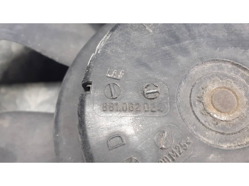 Recambio de electroventilador para volkswagen bora berlina (1j2) referencia OEM IAM 1J0959455P 881062024 
