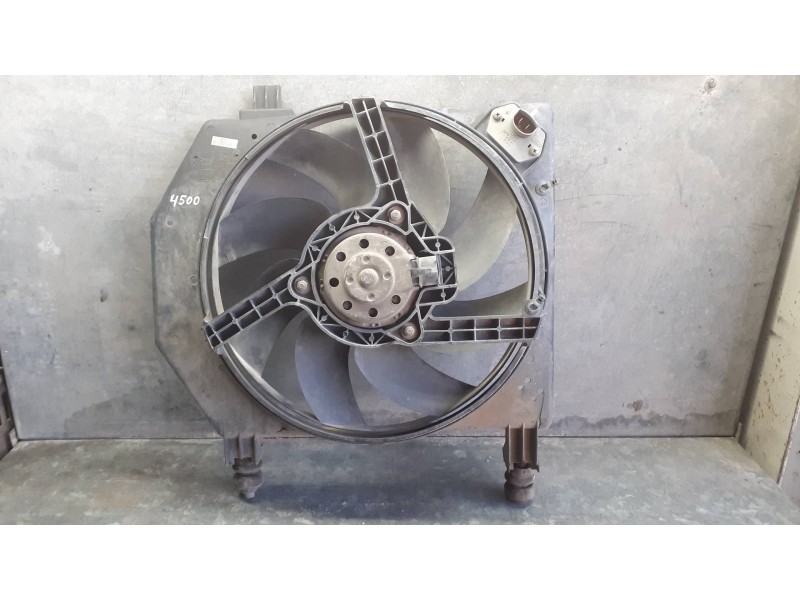 Recambio de electroventilador para ford fiesta berlina (dx) referencia OEM IAM 8240186 96FB8146BH 96FB8C607CK