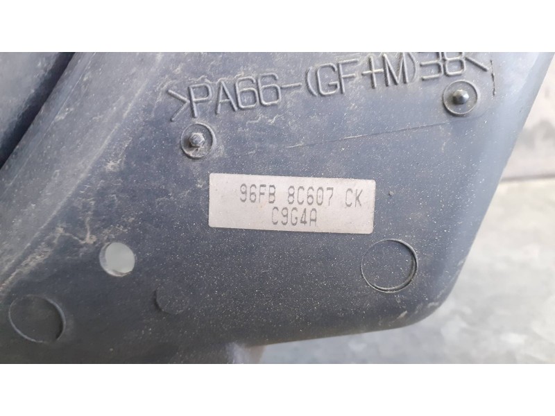 Recambio de electroventilador para ford fiesta berlina (dx) referencia OEM IAM 8240186 96FB8146BH 96FB8C607CK