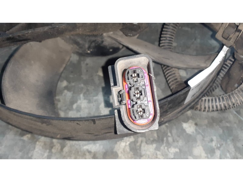 Recambio de electroventilador para volkswagen golf iv berlina (1j1) advance referencia OEM IAM 1J0121206D  