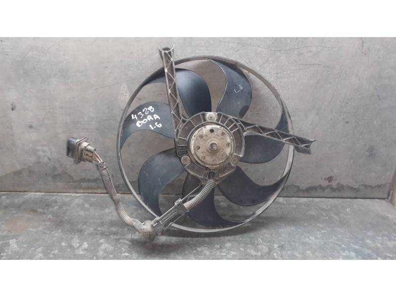 Recambio de electroventilador para volkswagen polo (9n1) referencia OEM IAM 1J0121206  