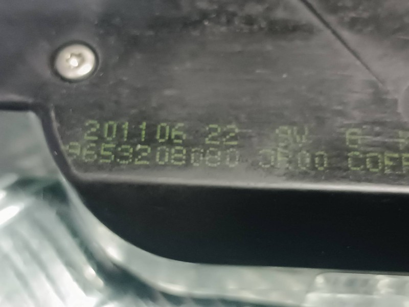 Recambio de cerradura maletero / porton para peugeot 407 referencia OEM IAM 9653208080  3 PINES