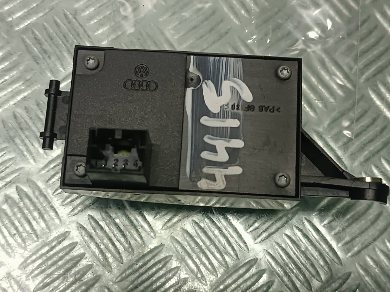 Recambio de interruptor para volkswagen touareg (7la) referencia OEM IAM 3D0953551 3 PINES REGULADOR VOLANTE