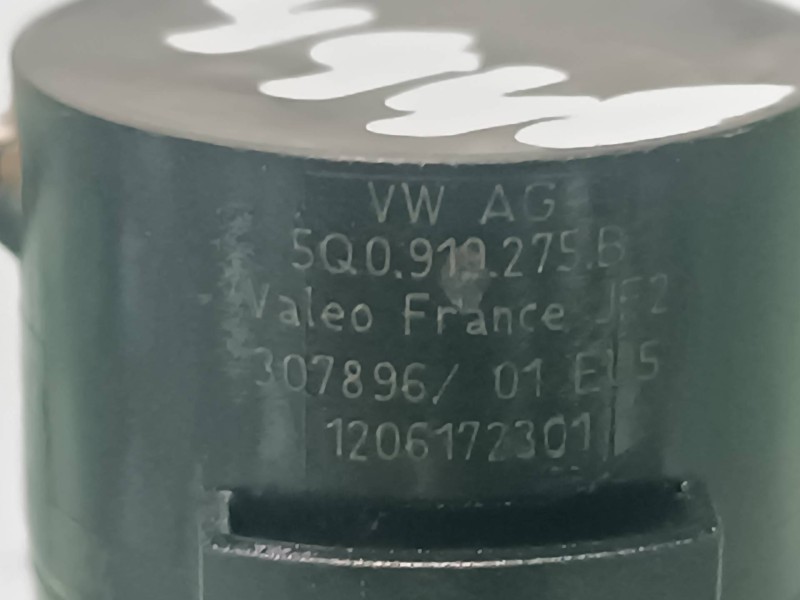 Recambio de sensor para volkswagen golf vii lim. referencia OEM IAM 5Q0919275B  CONECTOR 3 PINES