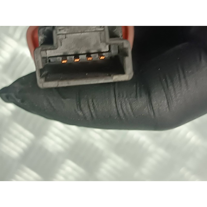 Recambio de warning para renault clio ii fase ii (b/cb0) referencia OEM IAM 442723 CONECTOR 4 PINS 
