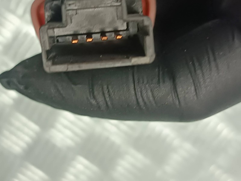 Recambio de warning para renault clio ii fase ii (b/cb0) referencia OEM IAM 442723 CONECTOR 4 PINS 