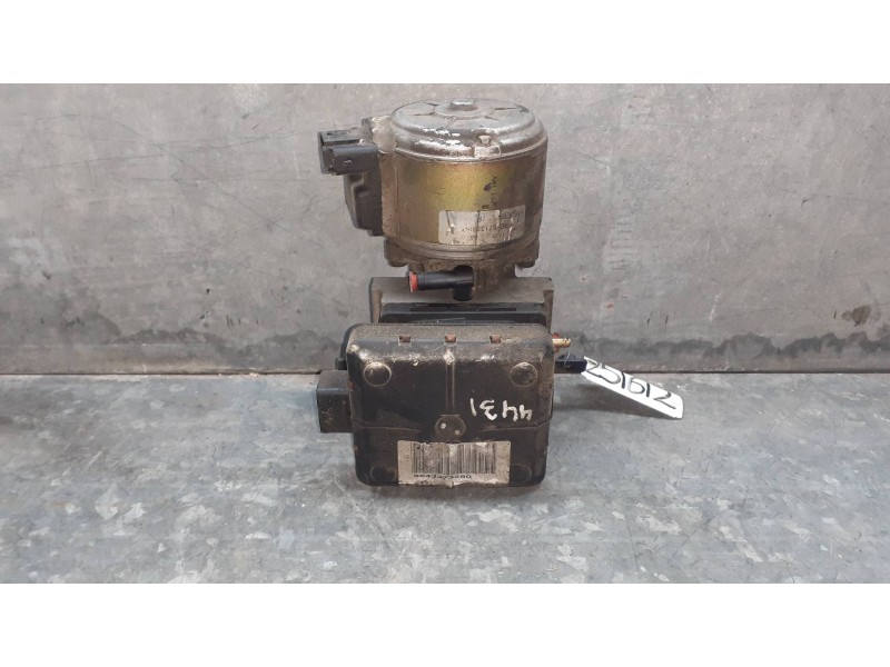 Recambio de bomba suspension para citroen c5 berlina referencia OEM IAM 9643373280 9686713880 