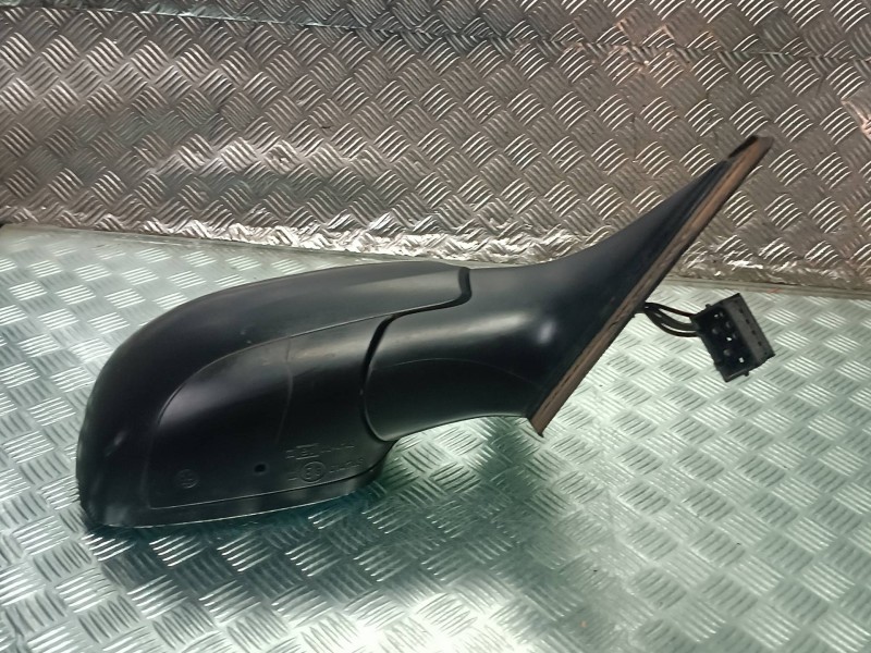 Recambio de retrovisor derecho para audi a4 berlina (b5) referencia OEM IAM RS0225407 014743 ELECTRICO