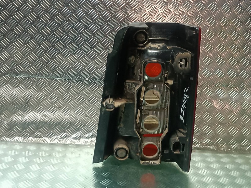 Recambio de piloto trasero izquierdo para peugeot partner (s2) referencia OEM IAM 9657976880  