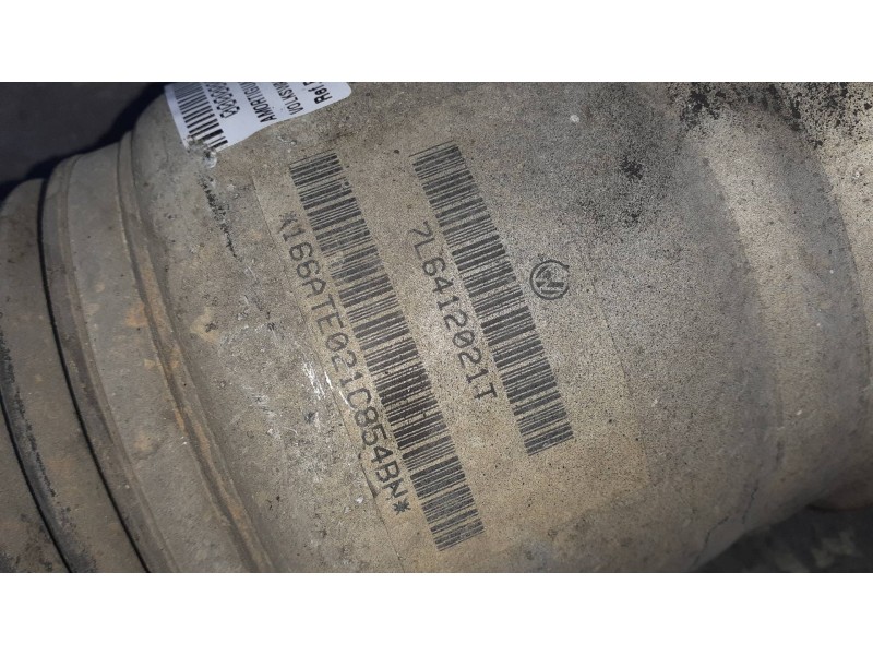 Recambio de amortiguador delantero izquierdo para volkswagen touareg (7la) referencia OEM IAM 7L6412021T  