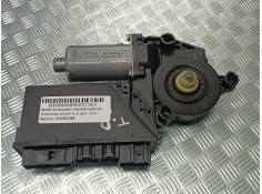 Recambio de motor elevalunas trasero derecho para volkswagen touareg (7la) referencia OEM IAM 7L0959704B 3D0959794C 0130821764