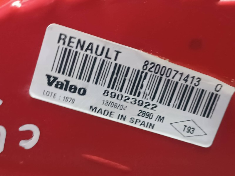 Recambio de piloto trasero izquierdo para renault clio ii fase ii (b/cb0) referencia OEM IAM 8200071413 89023922 VALEO