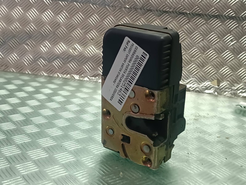 Recambio de cerradura puerta delantera izquierda para peugeot expert kasten standard referencia OEM IAM   MANUAL