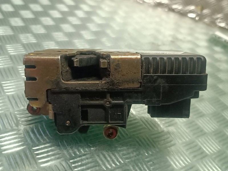 Recambio de cerradura puerta delantera izquierda para peugeot expert kasten standard referencia OEM IAM   MANUAL