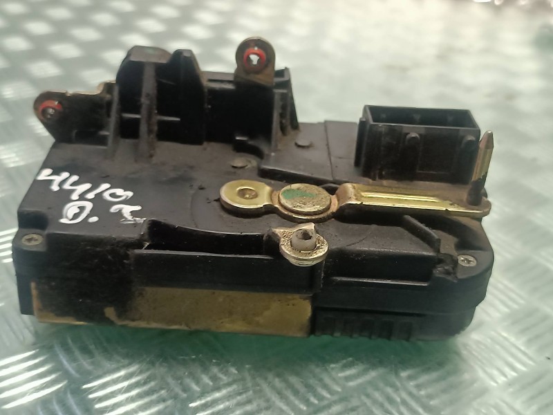 Recambio de cerradura puerta delantera izquierda para peugeot expert kasten standard referencia OEM IAM   MANUAL