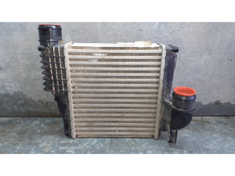 Recambio de intercooler para peugeot 308 referencia OEM IAM MM11882H IA2048 M161789E