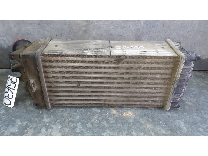 Recambio de intercooler para citroen xsara picasso referencia OEM IAM 9645965180 874964GJ 