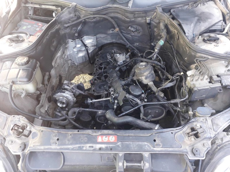 mercedes-benz clase c (w203) berlina del año 2005