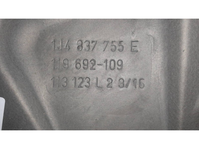 Recambio de elevalunas delantero izquierdo para volkswagen bora berlina (1j2) referencia OEM IAM 1J4837755E 119692109 ELECTRICO