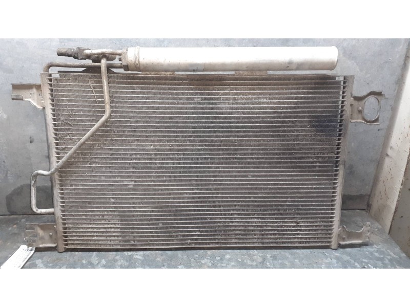 Recambio de condensador / radiador aire acondicionado para mercedes-benz clase c (w203) berlina referencia OEM IAM A2035000854  