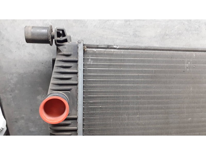 Recambio de radiador agua para renault megane iii berlina 5 p referencia OEM IAM M153387A 214105150R 