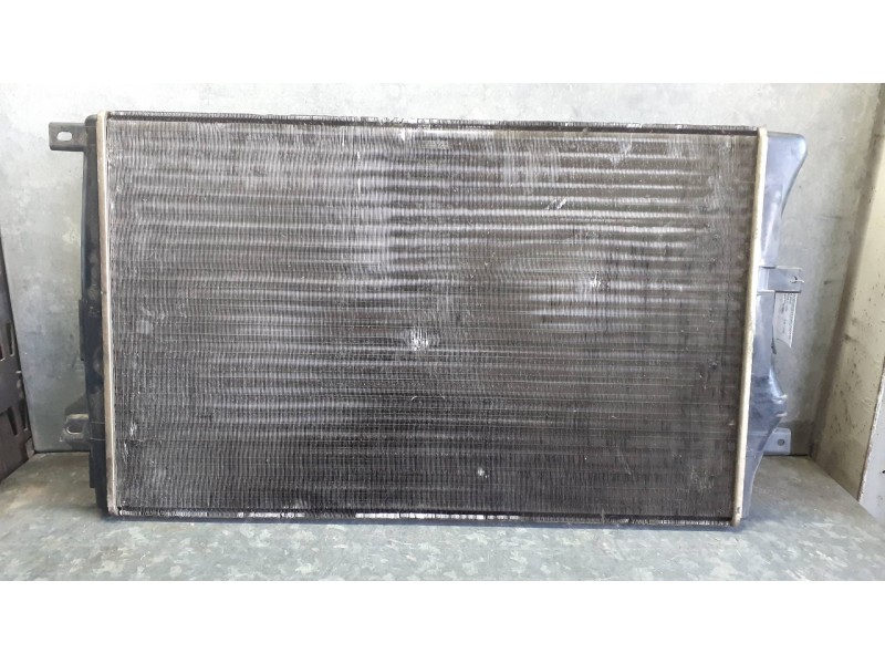 Recambio de radiador agua para nissan cabstar 09.06 referencia OEM IAM N611118010902  