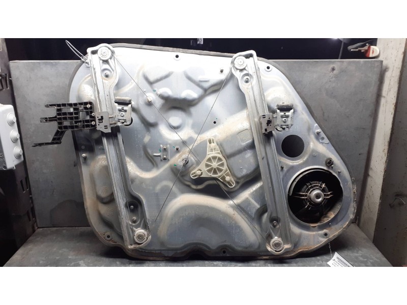 Recambio de elevalunas delantero derecho para hyundai ix20 referencia OEM IAM 824801K020 813201K020 ELECTRICO