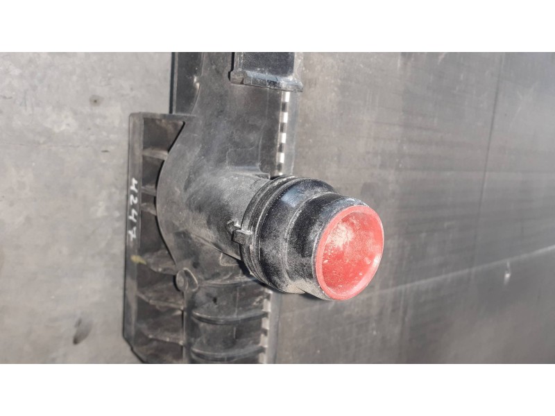 Recambio de radiador agua para citroen c4 picasso attraction referencia OEM IAM 9809141780  