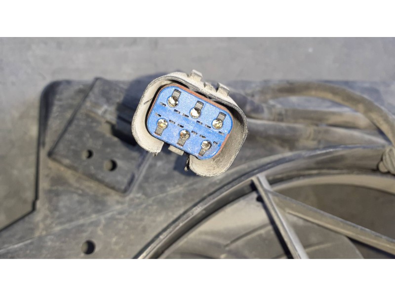 Recambio de electroventilador para ford focus berlina (cak) trend referencia OEM IAM 0130303871 98AB8C607DL 