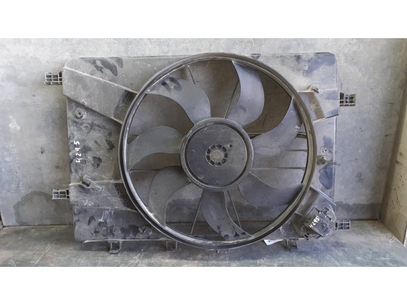 Recambio de electroventilador para opel astra j sports tourer sport referencia OEM IAM 0130308404 52430295 13250332