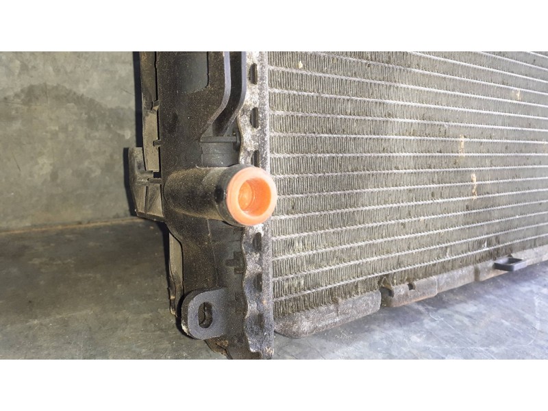 Recambio de radiador agua para volkswagen touareg (7la) referencia OEM IAM 7L6121253A  