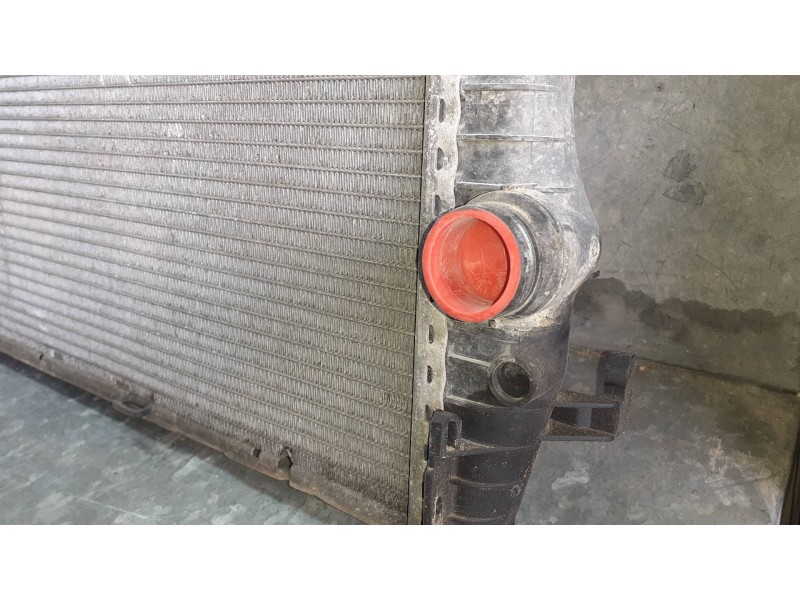Recambio de radiador agua para volkswagen touareg (7la) referencia OEM IAM 7L6121253A  