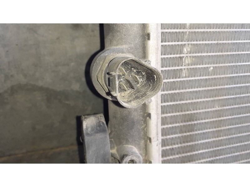 Recambio de radiador agua para seat leon (1m1) referencia OEM IAM 1J0121619  