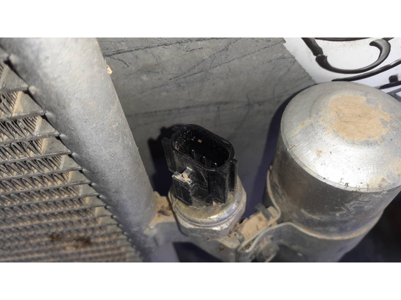 Recambio de condensador / radiador aire acondicionado para nissan pulsar (c13) referencia OEM IAM 921010BA61B  