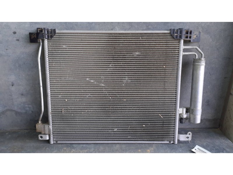 Recambio de condensador / radiador aire acondicionado para nissan pulsar (c13) referencia OEM IAM 921010BA61B  