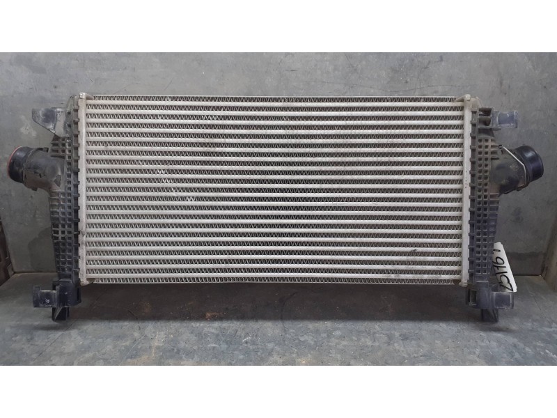 Recambio de intercooler para opel astra j sports tourer sport referencia OEM IAM 13267646  