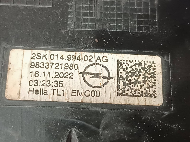 Recambio de piloto trasero derecho para opel mokka referencia OEM IAM 9833721980 24146802R1 